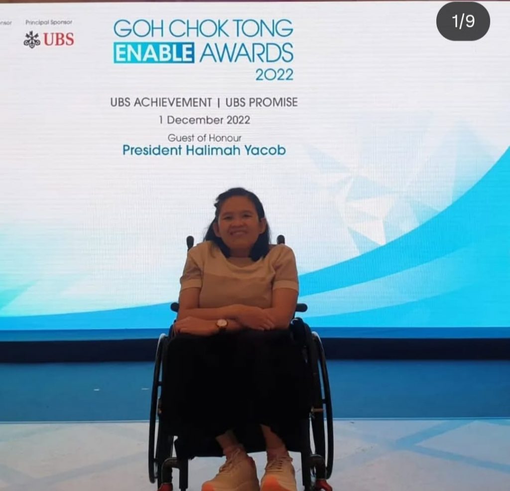 Amanda Mok Received the Goh Chok Tong Enable Awards