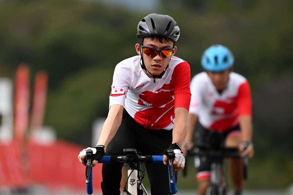 Sebastian on his Tricycle wearing Singapore Jersey, Nagoya Japan